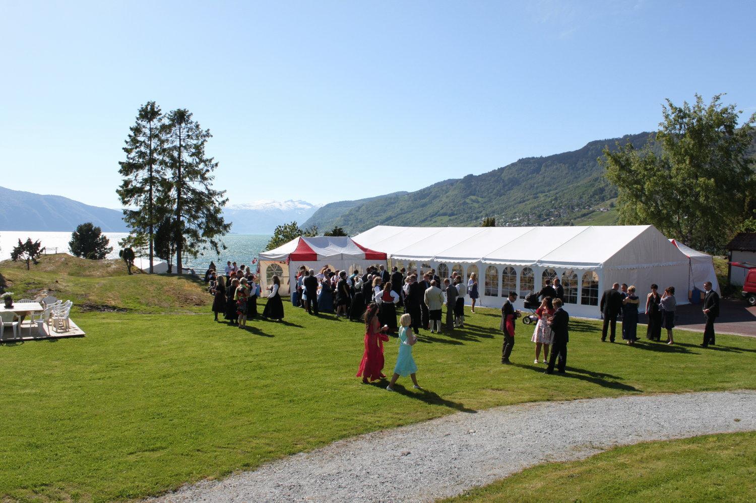 Sognefjord Hotel Hermansverk Exterior photo